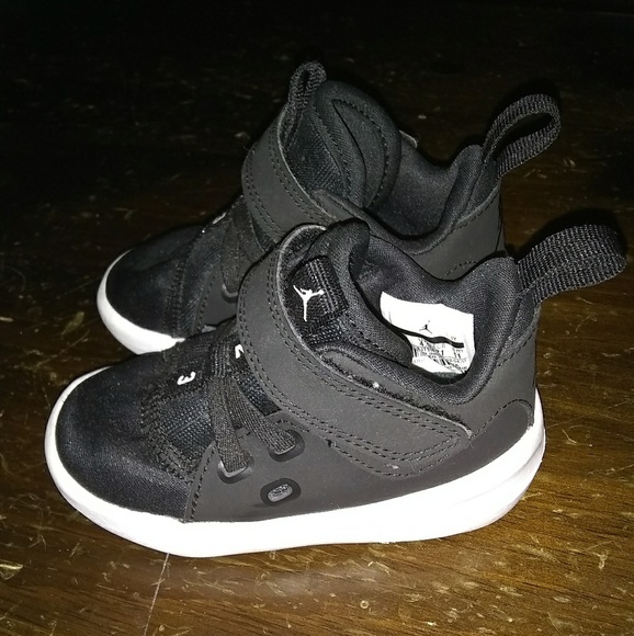 Jordan First Class - Picture 5 of 5